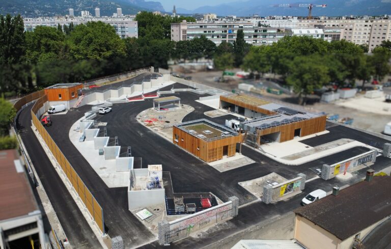 Construction de deux déchèteries sur le site Jacquard, ZAC Flaubert à Grenoble par IBSE 38.