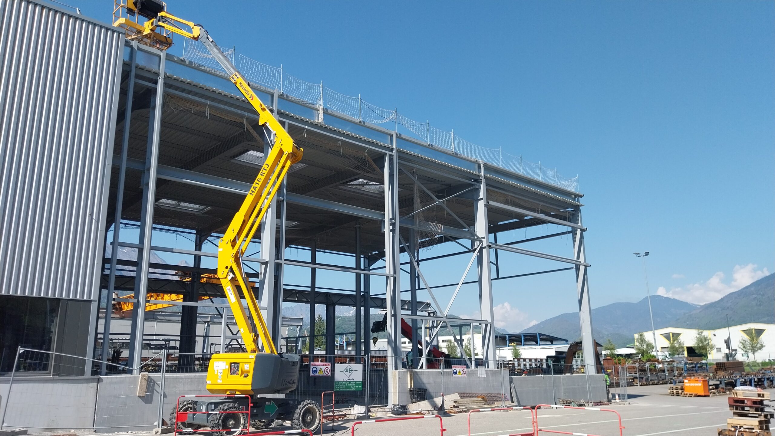 Extension de l’usine POMA et création d’un bâtiment vestiaires