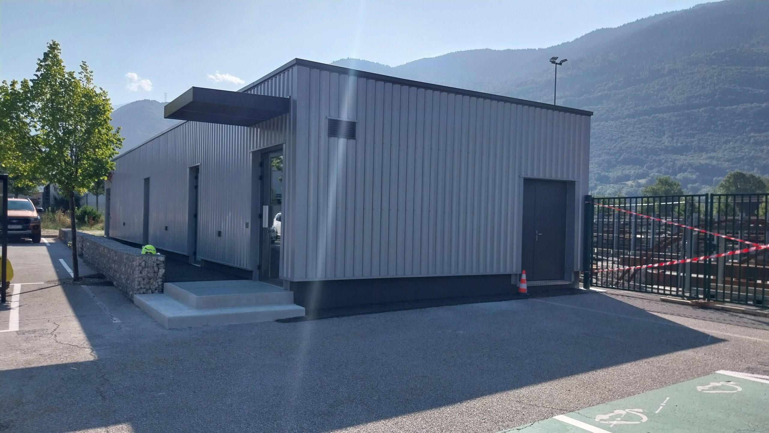 Extension de l&rsquo;usine POMA et création d&rsquo;un bâtiment vestiaires