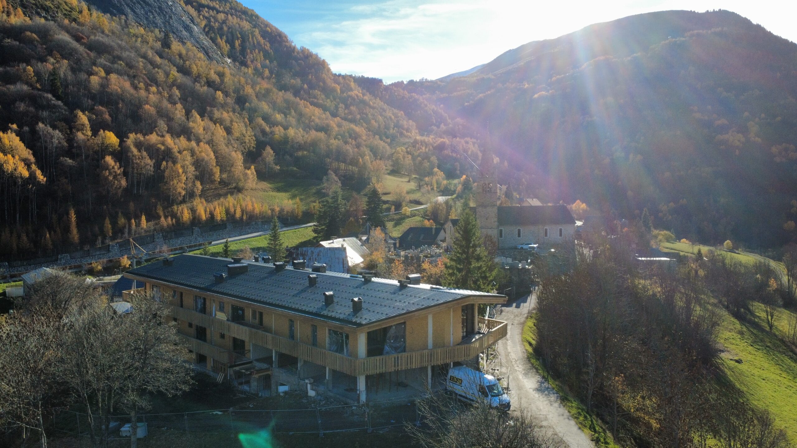 Okaya – Restructuration d&rsquo;un centre de vacances en logements collectifs
